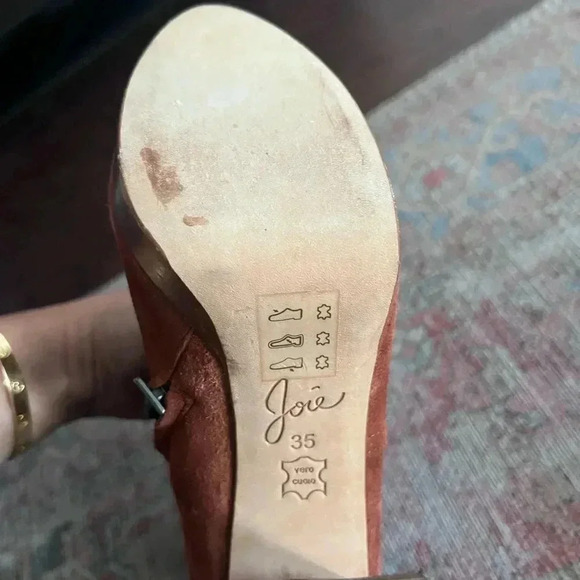 Joie Booties Wore Once SIZE 5 - Picture 3 of 5